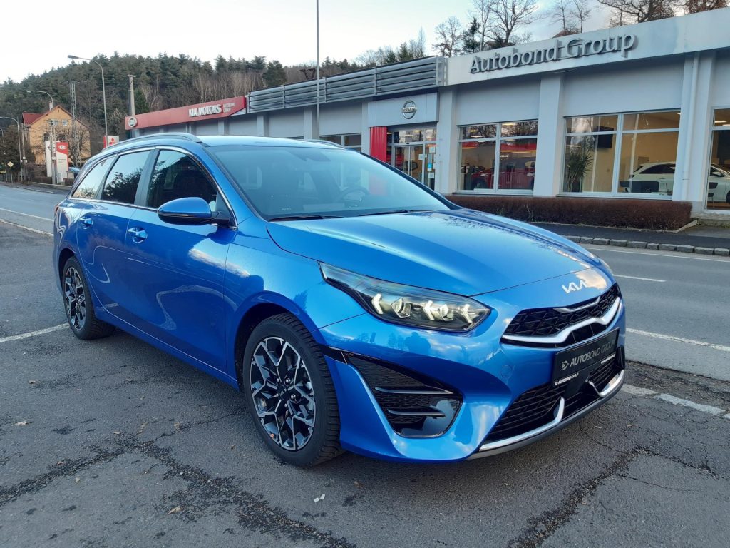 KIA Ceed  SW GT LINE 1.5 T-GDI 7DCT