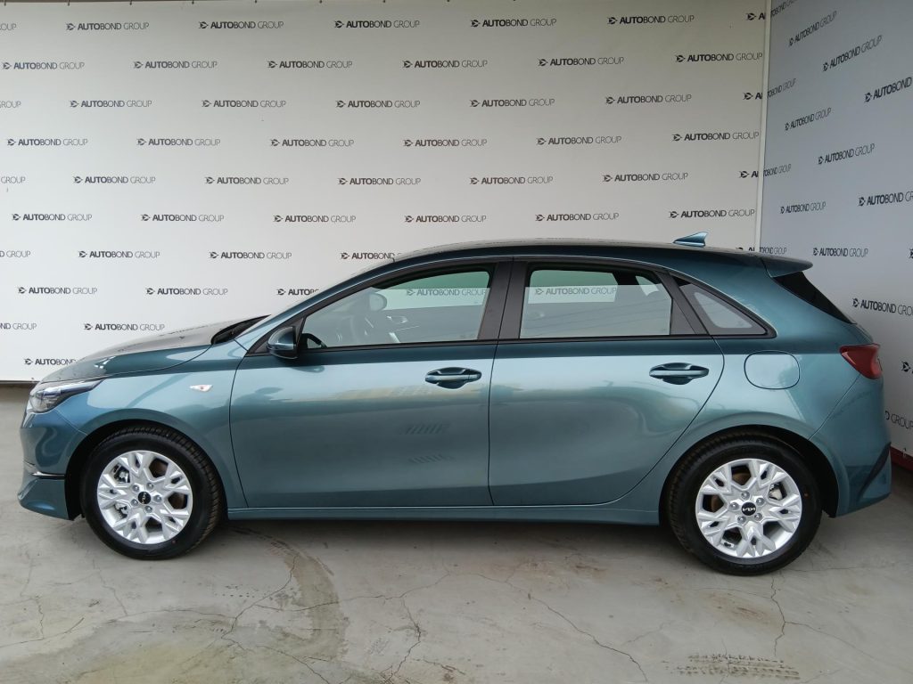 KIA Ceed  1.5 T-GDI GPF 7DCT automat Spin