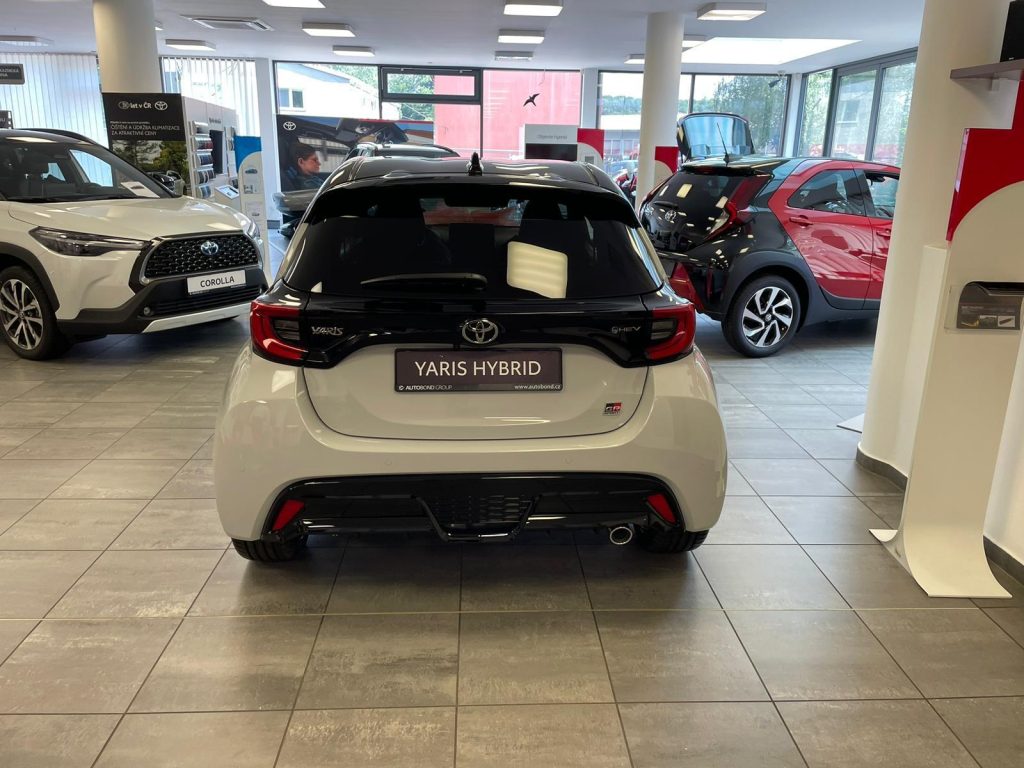 Toyota Yaris  1.5 Hybrid 130 GR Sport VIP