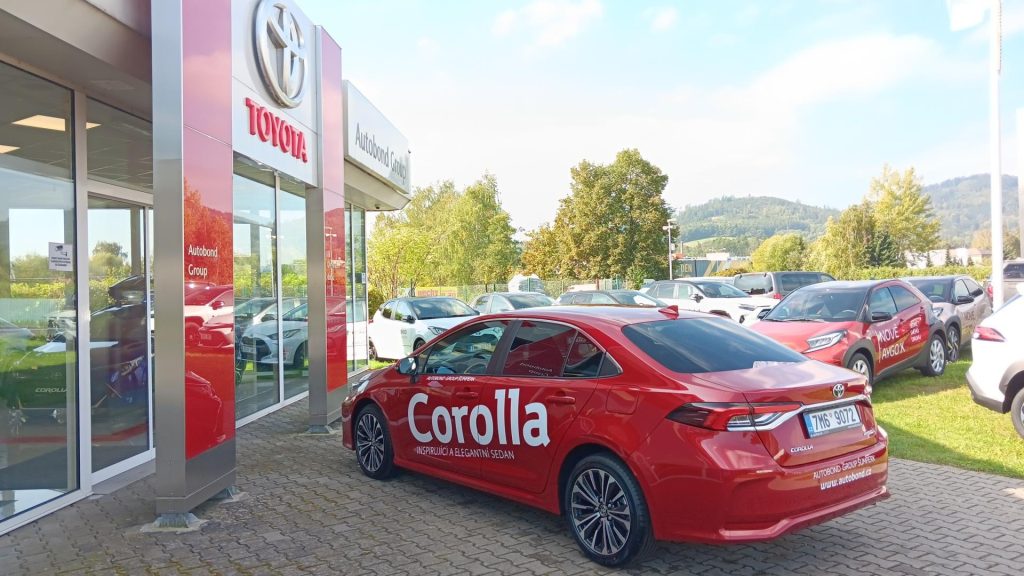 Toyota Corolla  1.8L (HEV special) 140