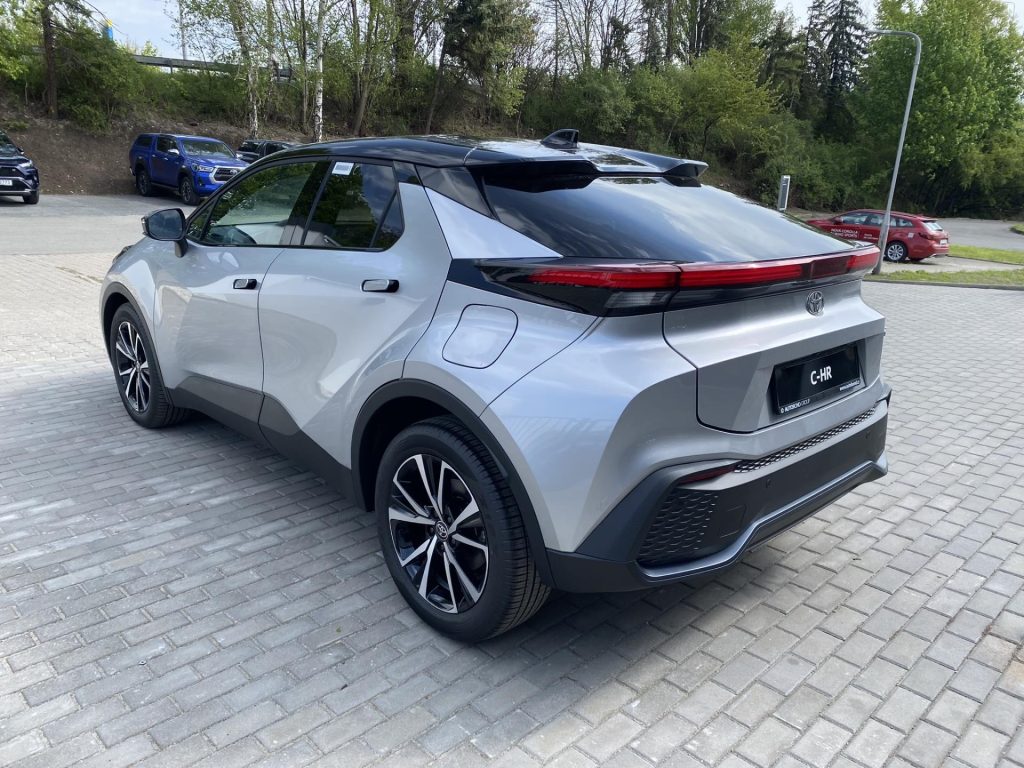 Toyota C-HR  1.8 Hybrid Style bi-tone