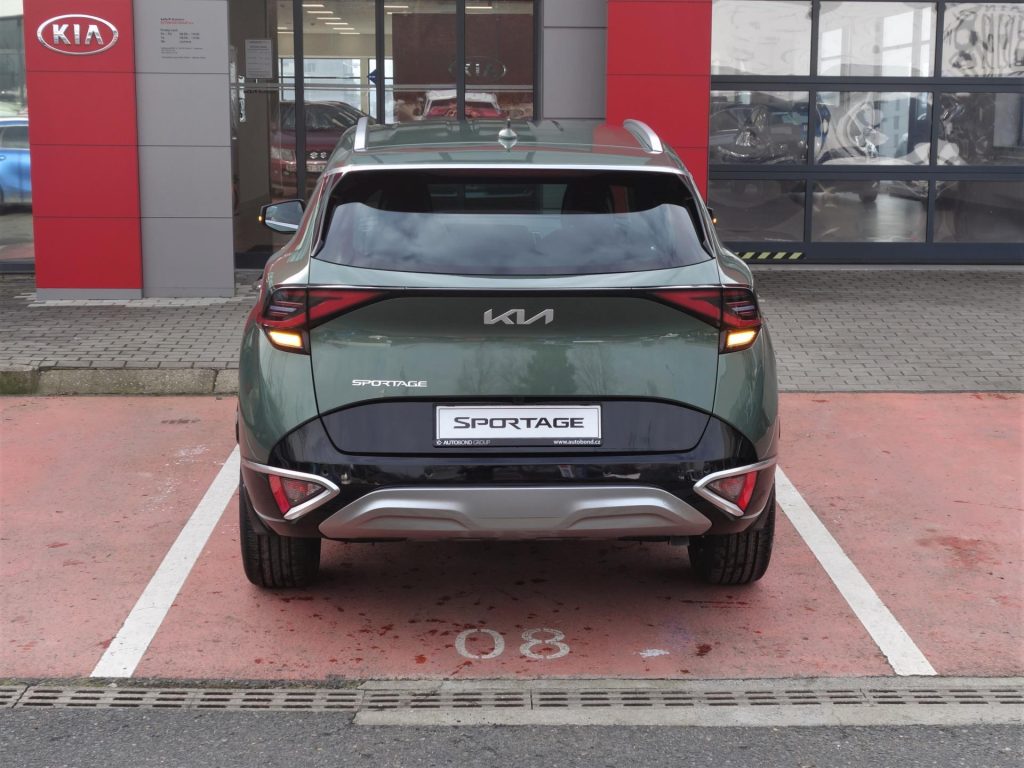 KIA Sportage  NQ5 1,6 T-GDi  4x2 TOP *