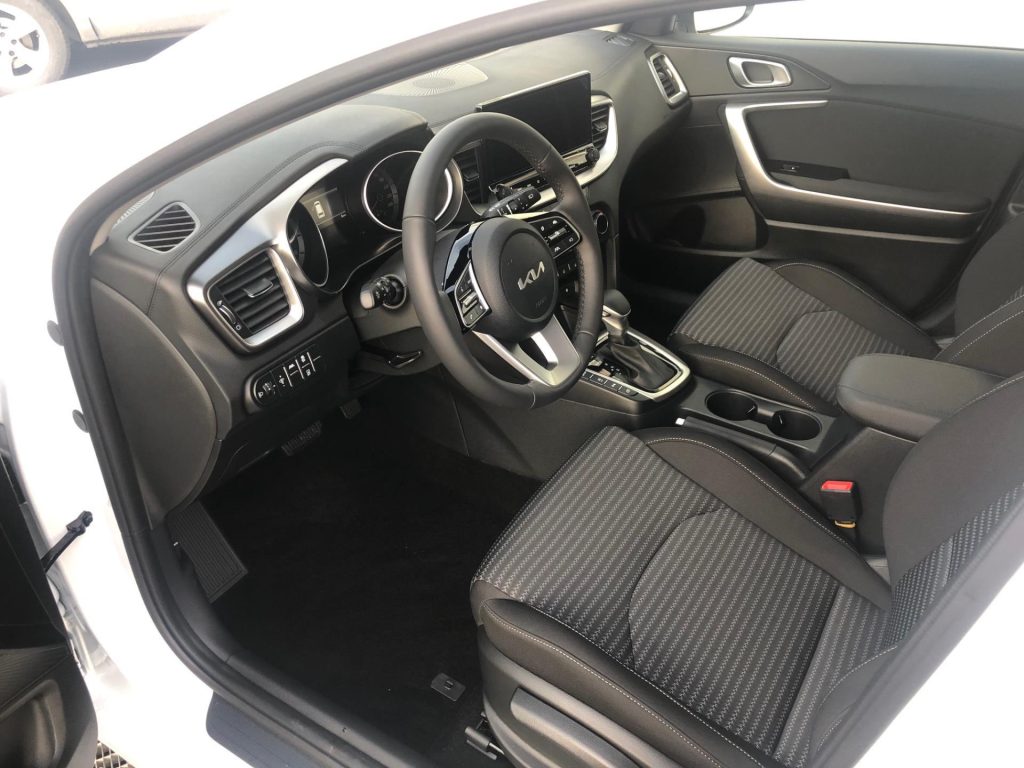 KIA Ceed  1.5 T-GDI GPF 7DCT automat TOP