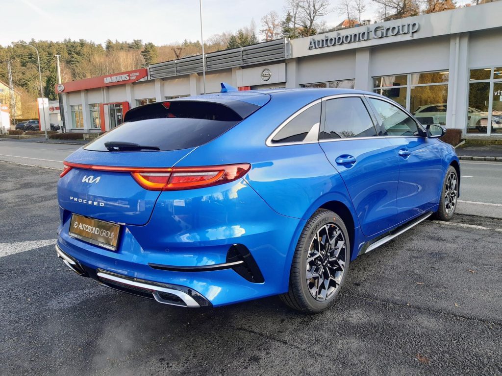 KIA ProCeed  GT LINE PLUS 1.5 T-GDI