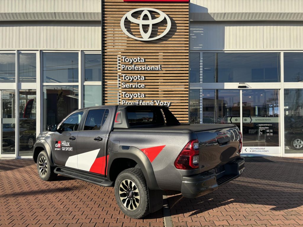 Toyota Hilux  2.8 D4D  6AT 4×4 Pick up Double Cab GR Sport