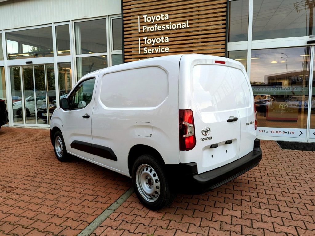 Toyota ProAce  1.5L Diesel (130 hp) Active Short