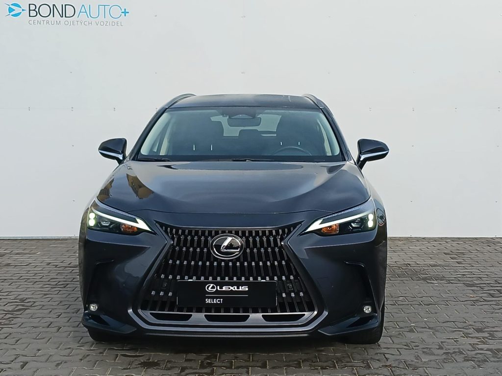 Lexus NX 450h+  2,5 HSD e-CVT EXECUTIVE PHEV E-FOUR