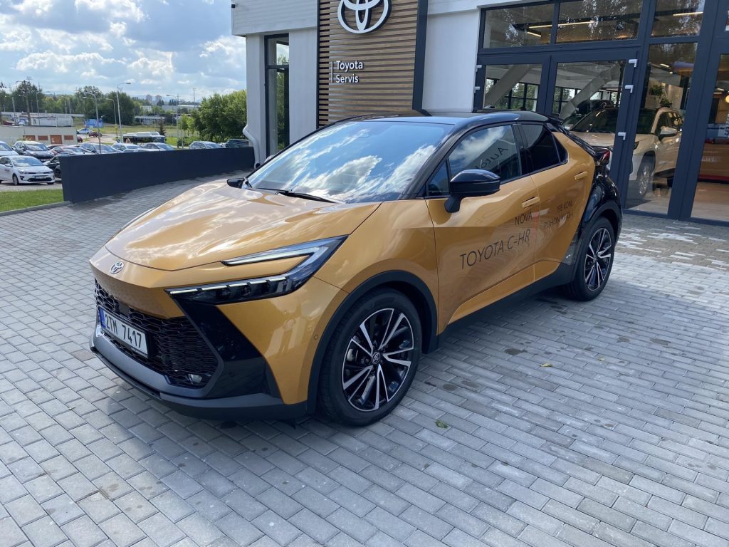 Toyota C-HR  2.0 HEV 4x4 Executive Premiere Edition