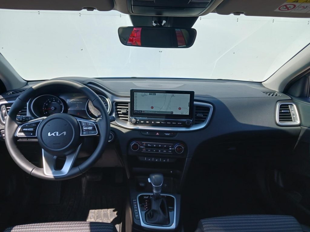 KIA Ceed  1.5 T-GDi 7DCT TOP Smartkey