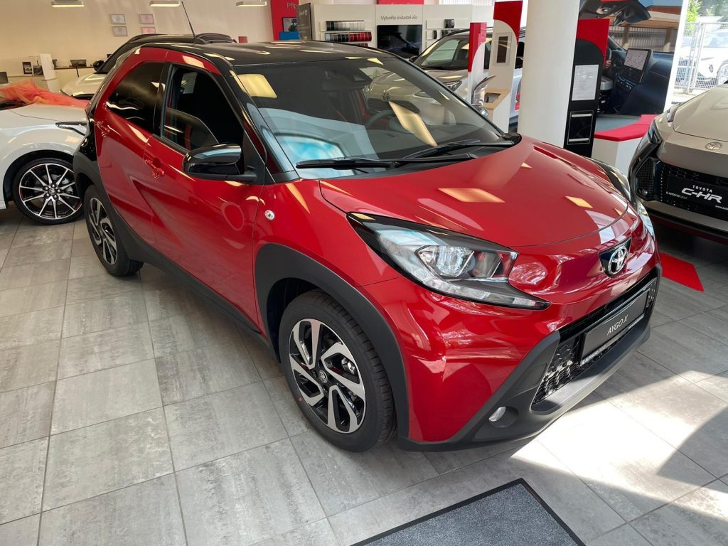 Toyota Aygo X  1,0 5MT Style Tech