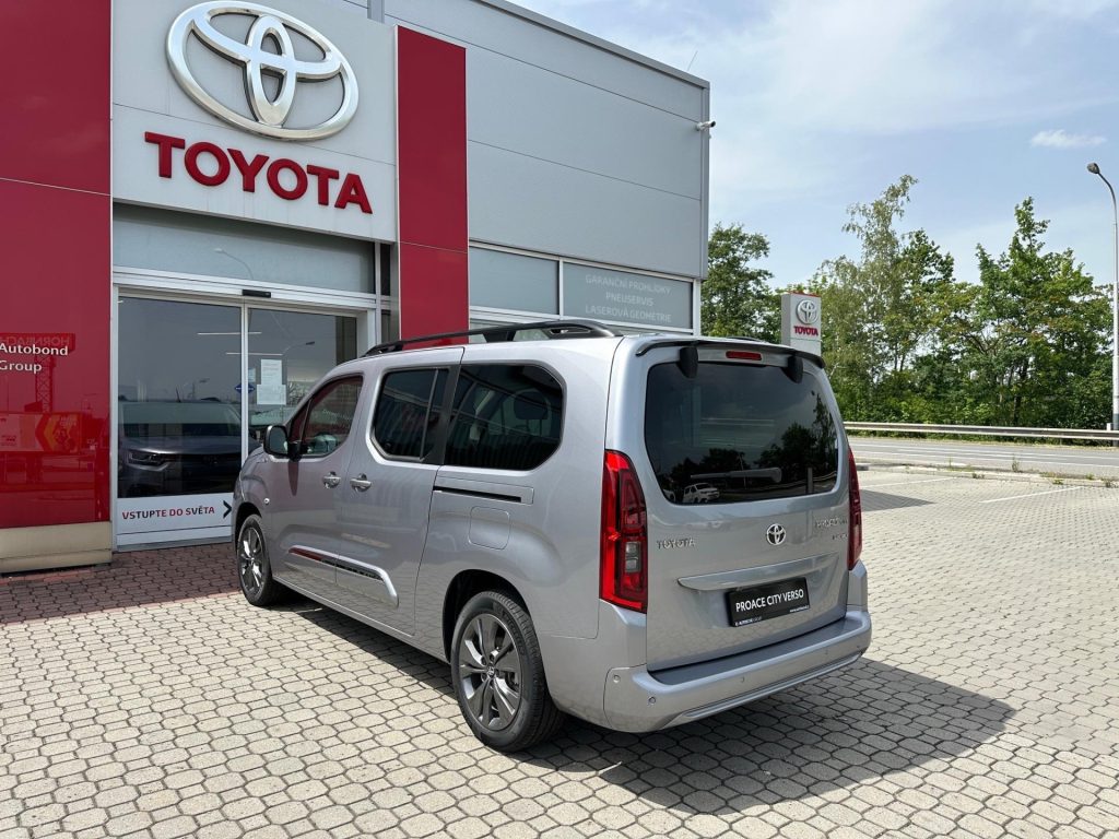 Toyota ProAce City Verso  EV Family Comfort + tažné zař.