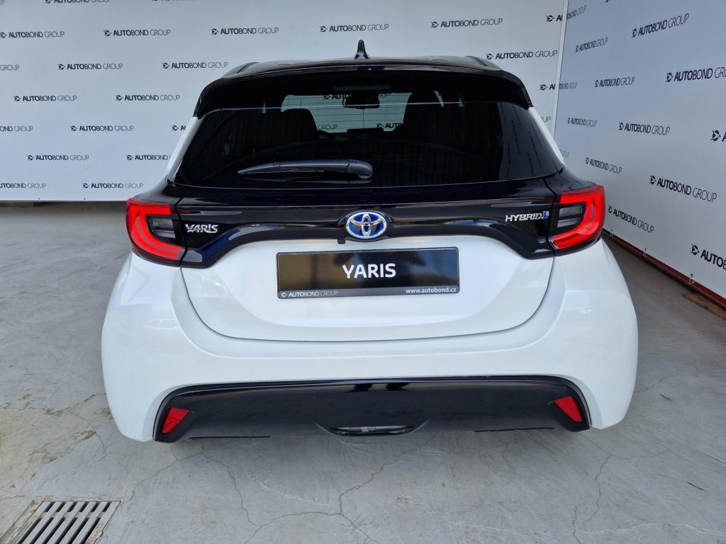 Toyota Yaris  Selection Style 1,5 Hybrid (116 k)