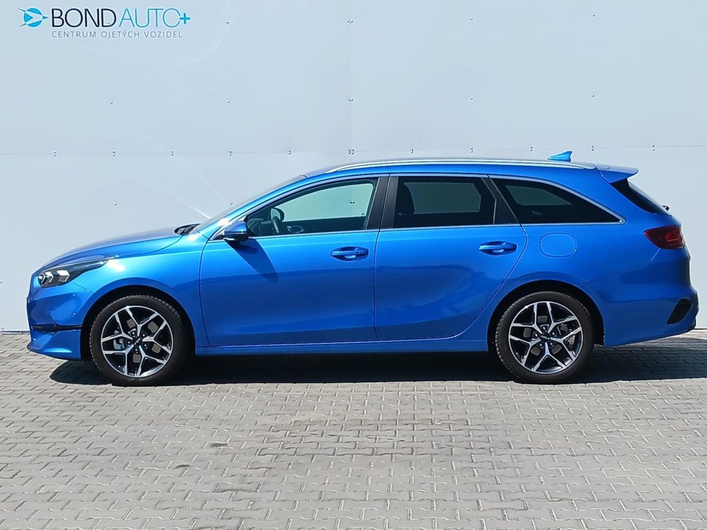 KIA Ceed  1.5 T-GDi 7DCT TOP Smartkey