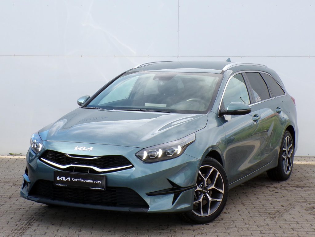 KIA Ceed  1.5 T-GDi 7DCT TOP Smartkey