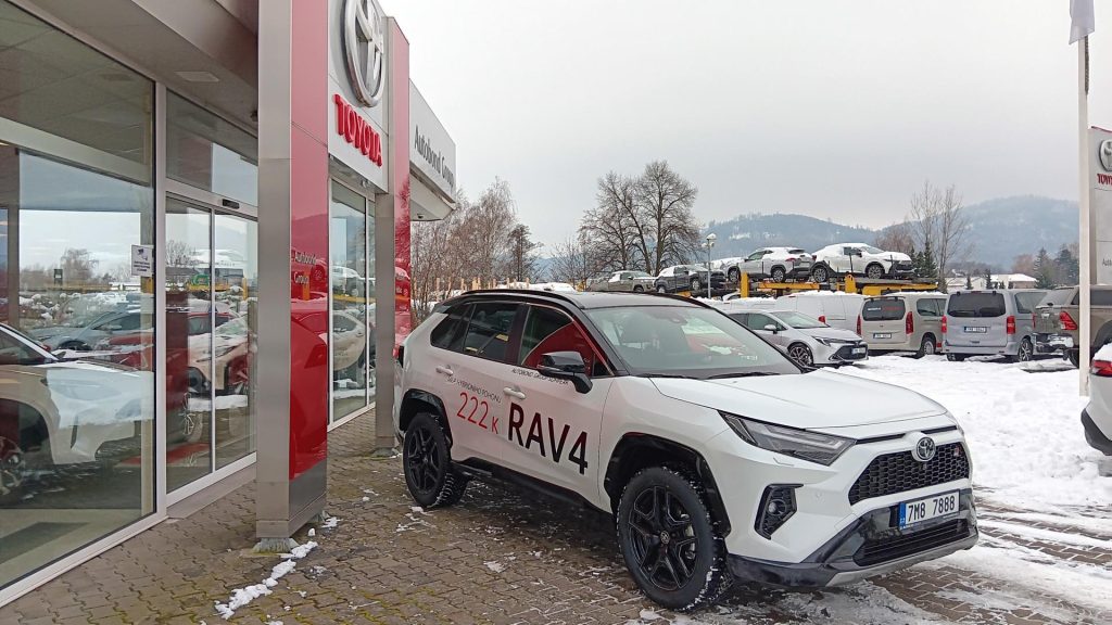 Toyota RAV4  2.5 TNGA HEV 178 - 1 CVT (4x4)