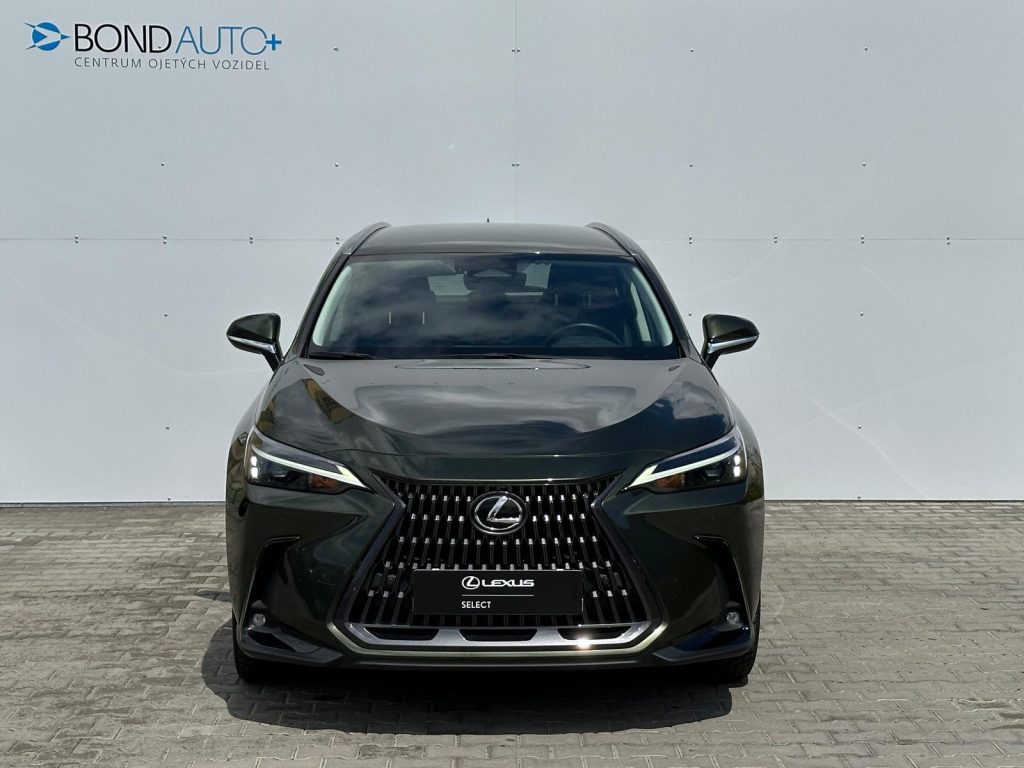 Lexus NX 450h+  2,5 HSD e-CVT BUSINESS EDITION PHEV E-FOUR