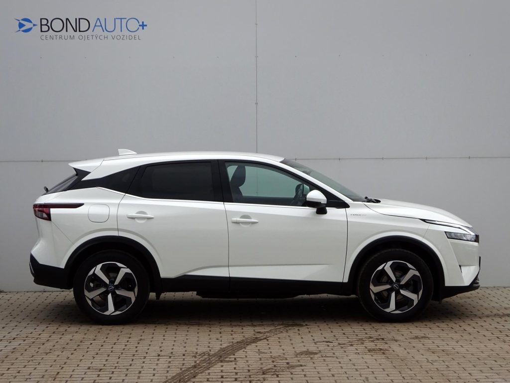 Nissan Qashqai  1.3 DIG-T MHEV 116kW N-Connecta