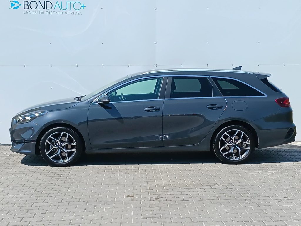 KIA Ceed  1.5 T-GDi 7DCT TOP Smartkey