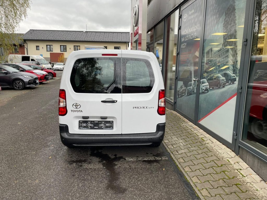 Toyota ProAce City  1,5 6MT CrewCab Multimedia