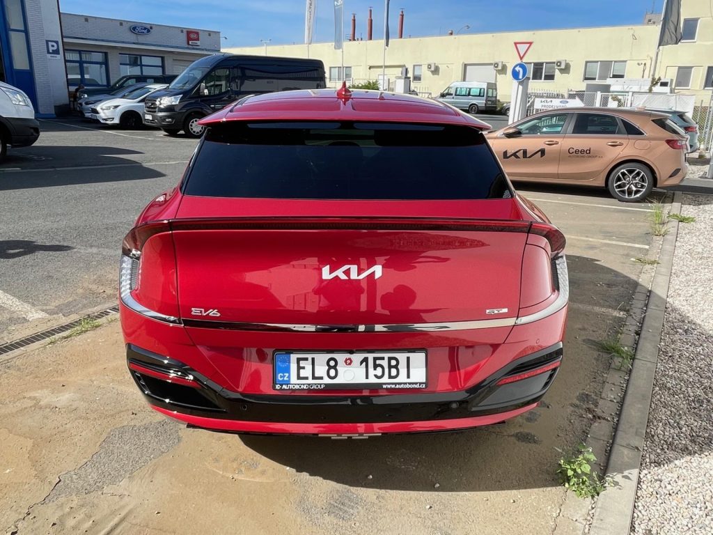 KIA EV6  4x4 GT-LINE 239 KW + 77,4 KWH (2023)