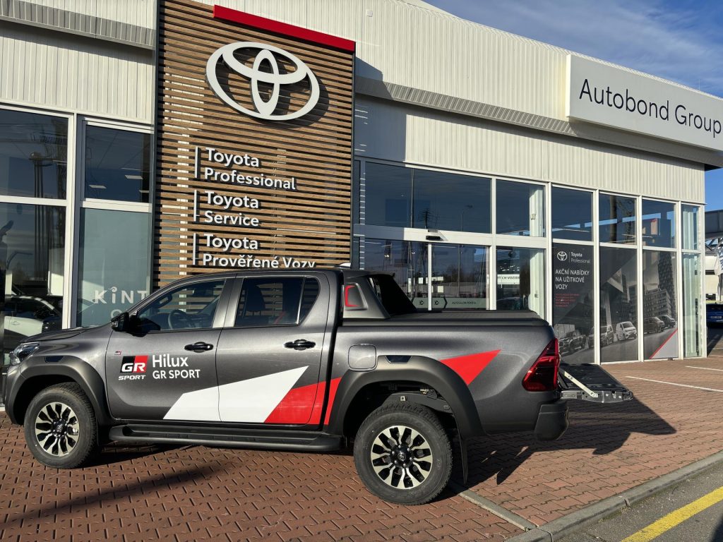 Toyota Hilux  2.8 D4D  6AT 4×4 Pick up Double Cab GR Sport