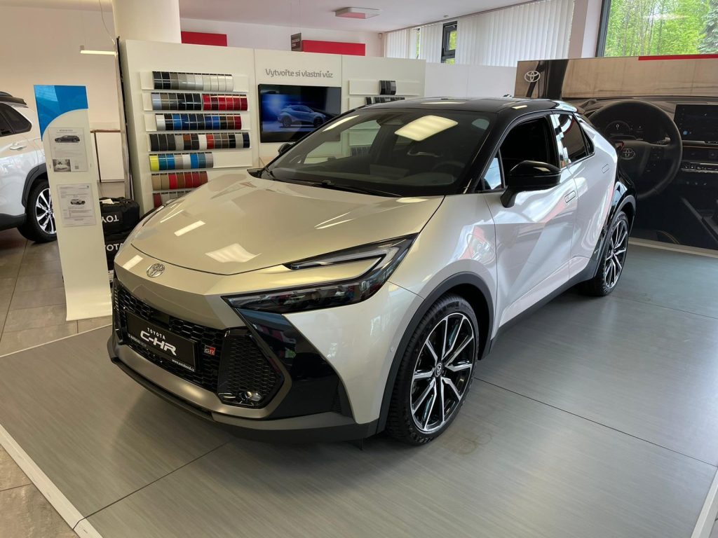 Toyota C-HR  2,0 Hybrid 4x4 GR Sport Premier Edition