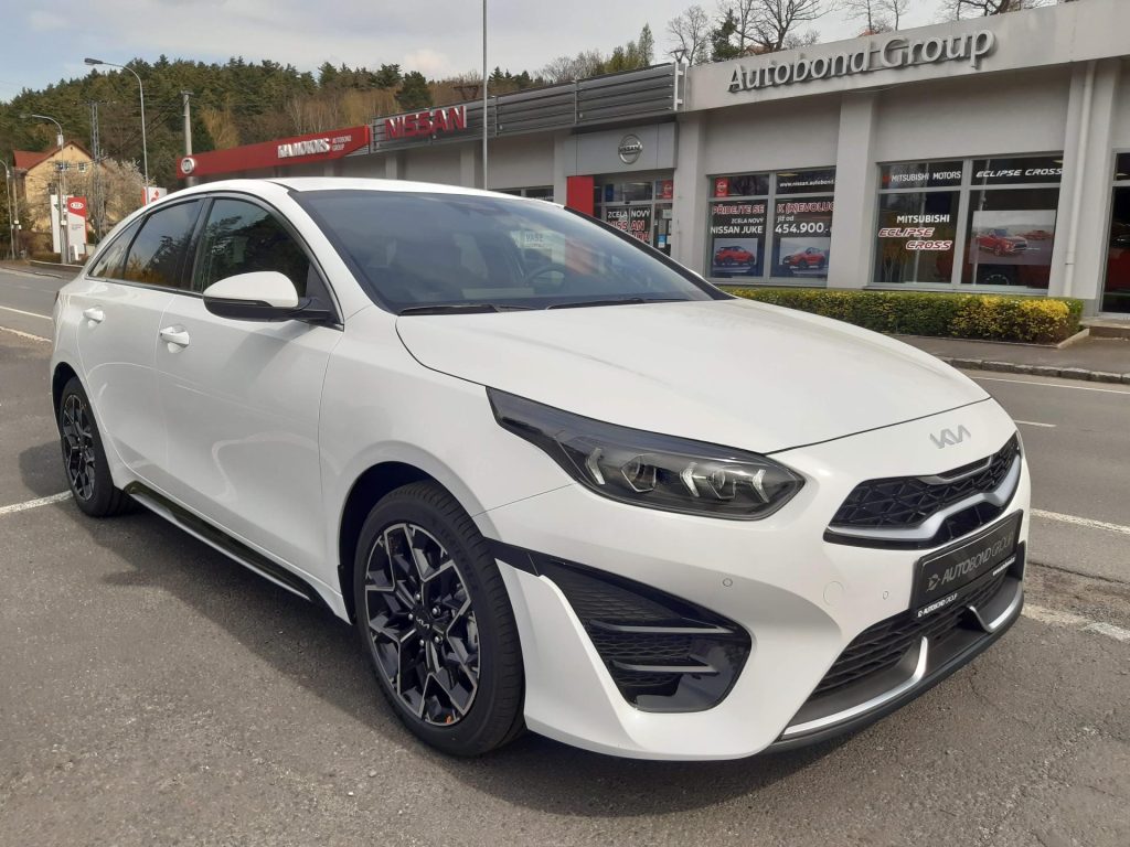 KIA ProCeed  GT LINE PLUS 1.5 T-GDi 7DCT