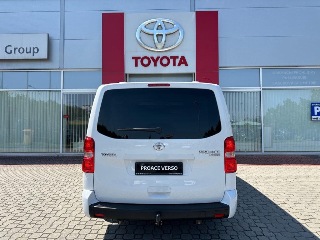 Toyota ProAce Verso  2.0D 6MT Shuttle Business Camping