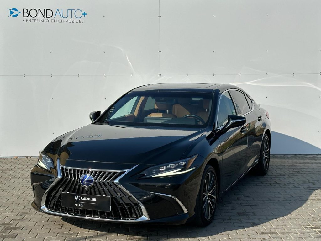 Lexus ES 300h  2,5 HSD e-CVT 300h Prestige TOP