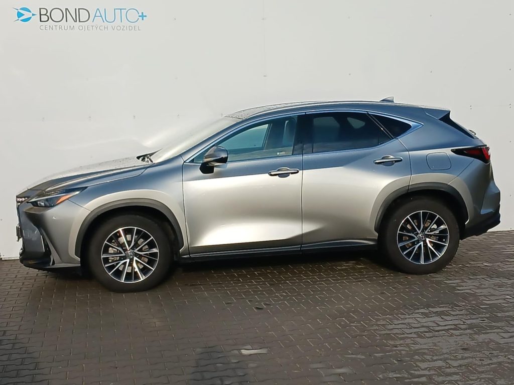 Lexus NX 450h+  2,5 HSD e-CVT BUSINESS EDITION PHEV E-FOUR