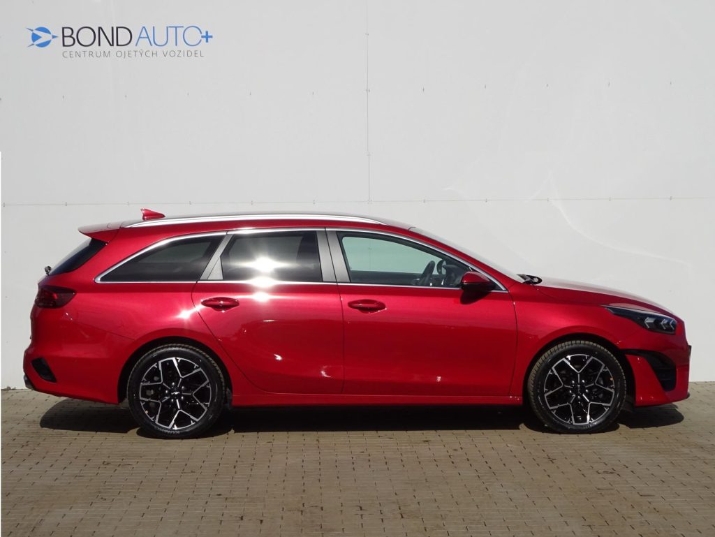 KIA Ceed  1.5 T-GDi DCT GT-Line SPAS Tec