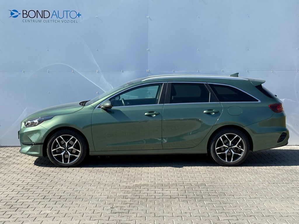 KIA Ceed  1.5 T-GDi 7DCT TOP Smartkey