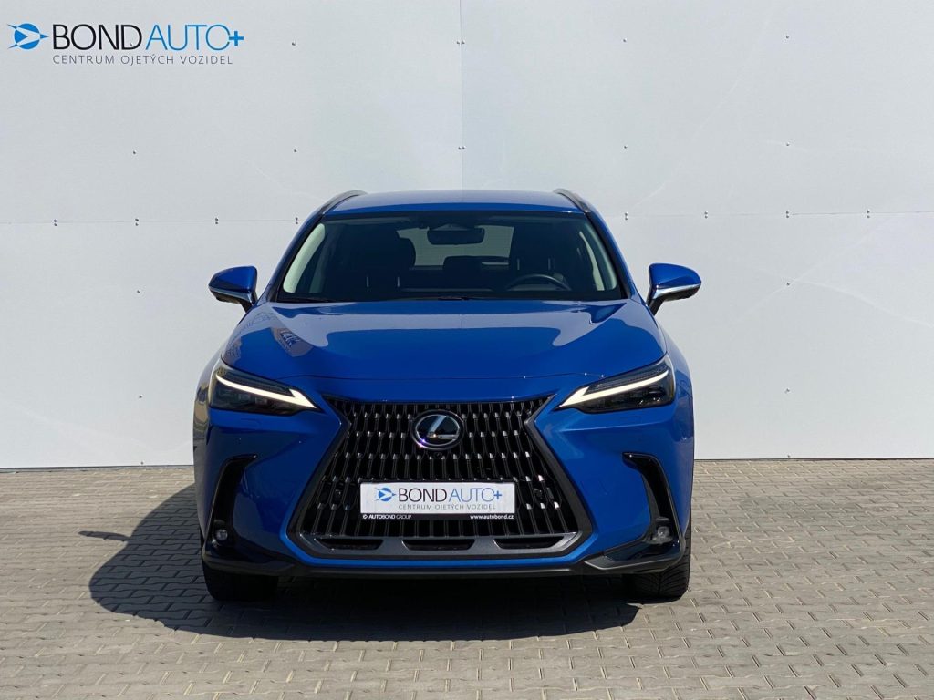 Lexus NX 450h+  2,5 HSD e-CVT PRESTIGE PLUS PHEV 4×4 E-FOUR