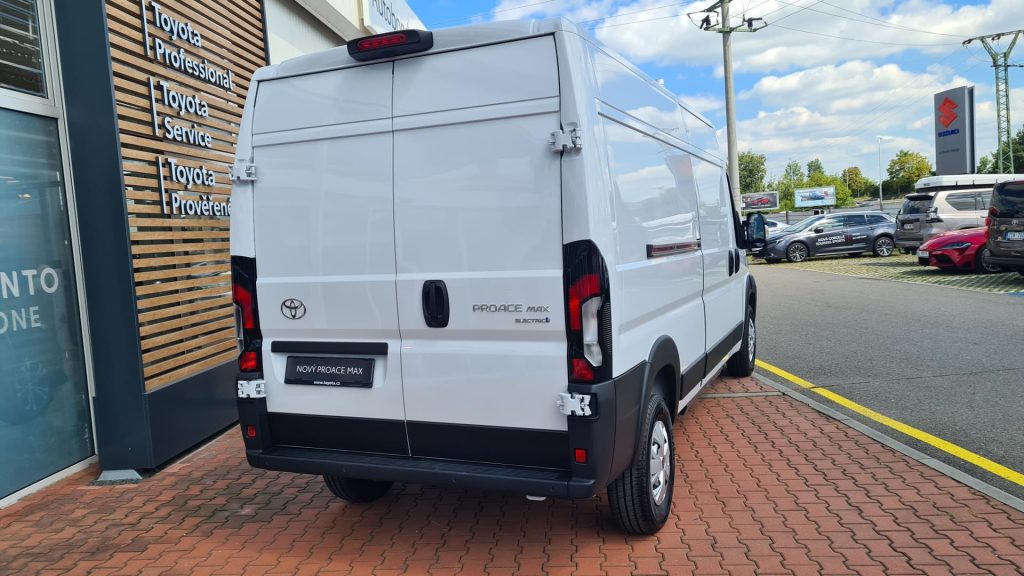 Toyota ProAce  2.2 Diesel 180 HP 8AT L3H3 Comfort 3.5 Heavy