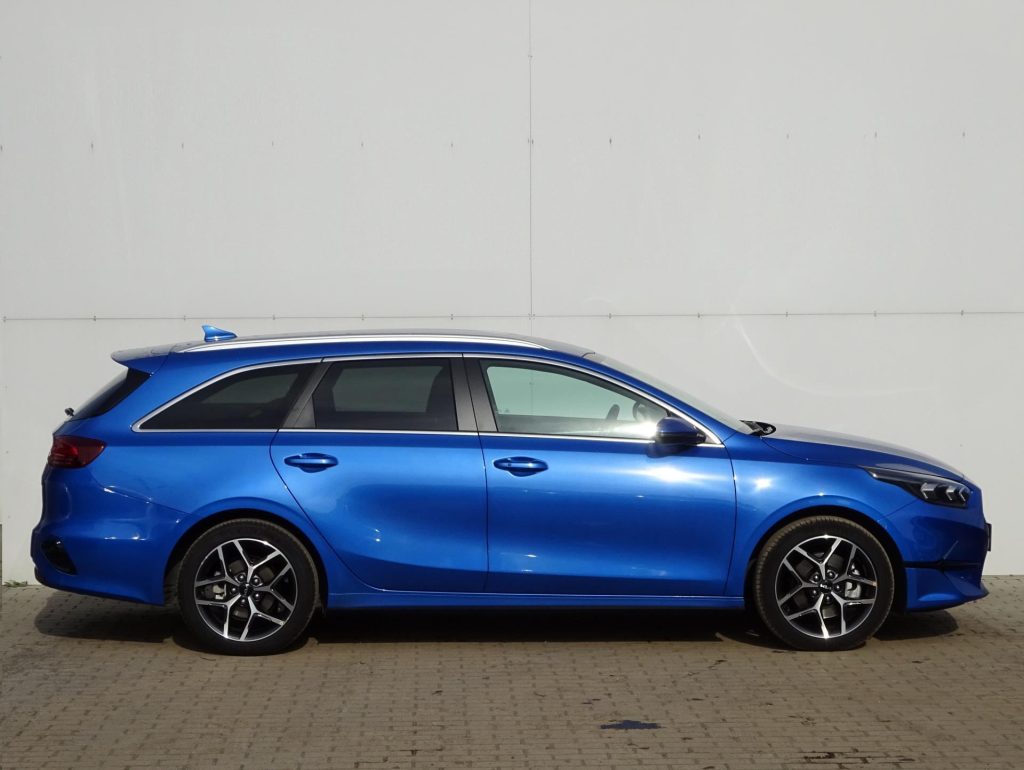 KIA Ceed  1.5 T-GDi 7DCT TOP Smartkey