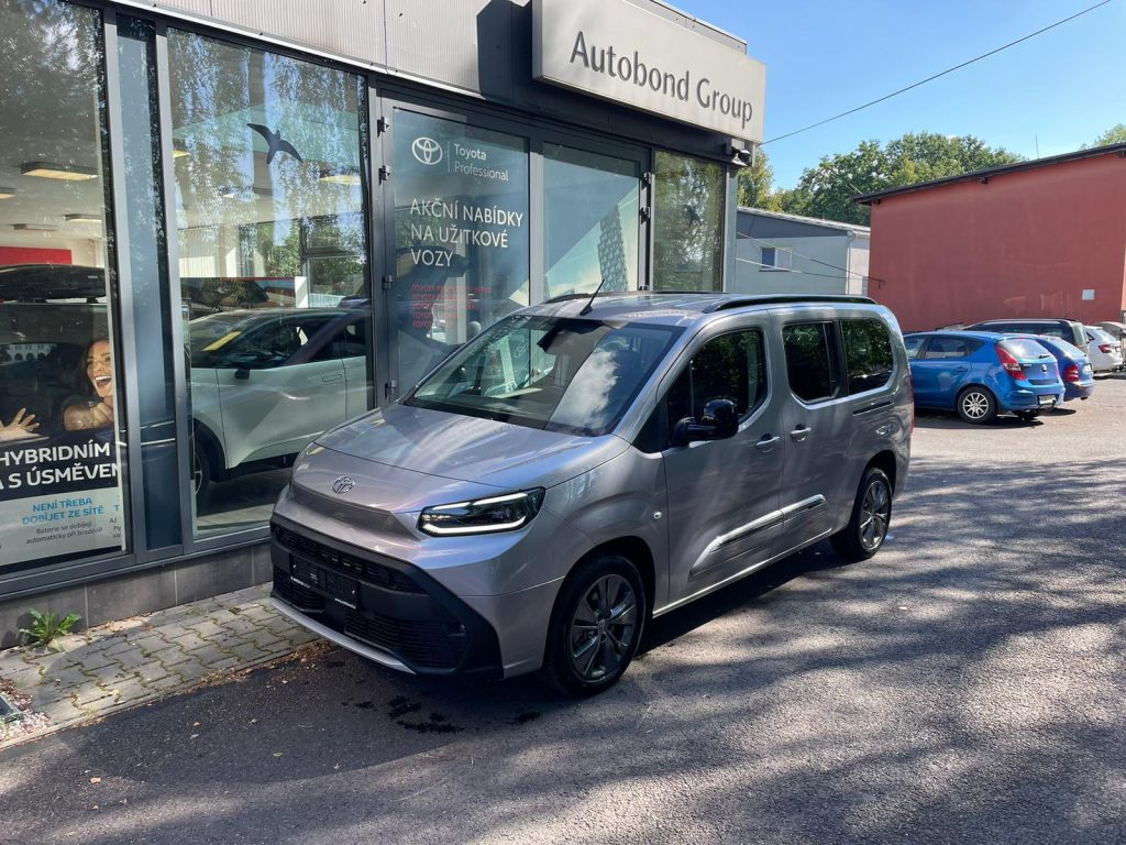 Toyota ProAce Verso  1,5 8AT Family 7S