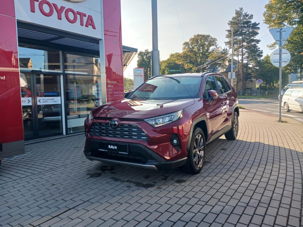 Toyota RAV4  2.0 Valvematic (173 k), Aut. převodovka