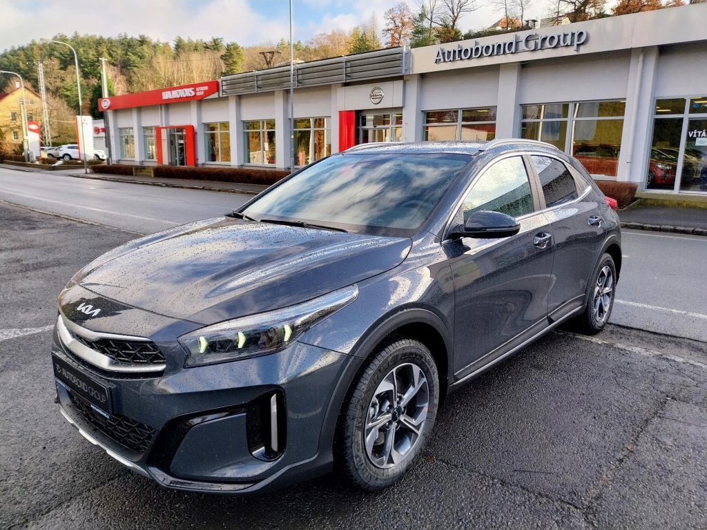 KIA XCeed  EXCLUSIVE 1.5 T-GDI 6MT+WINTER