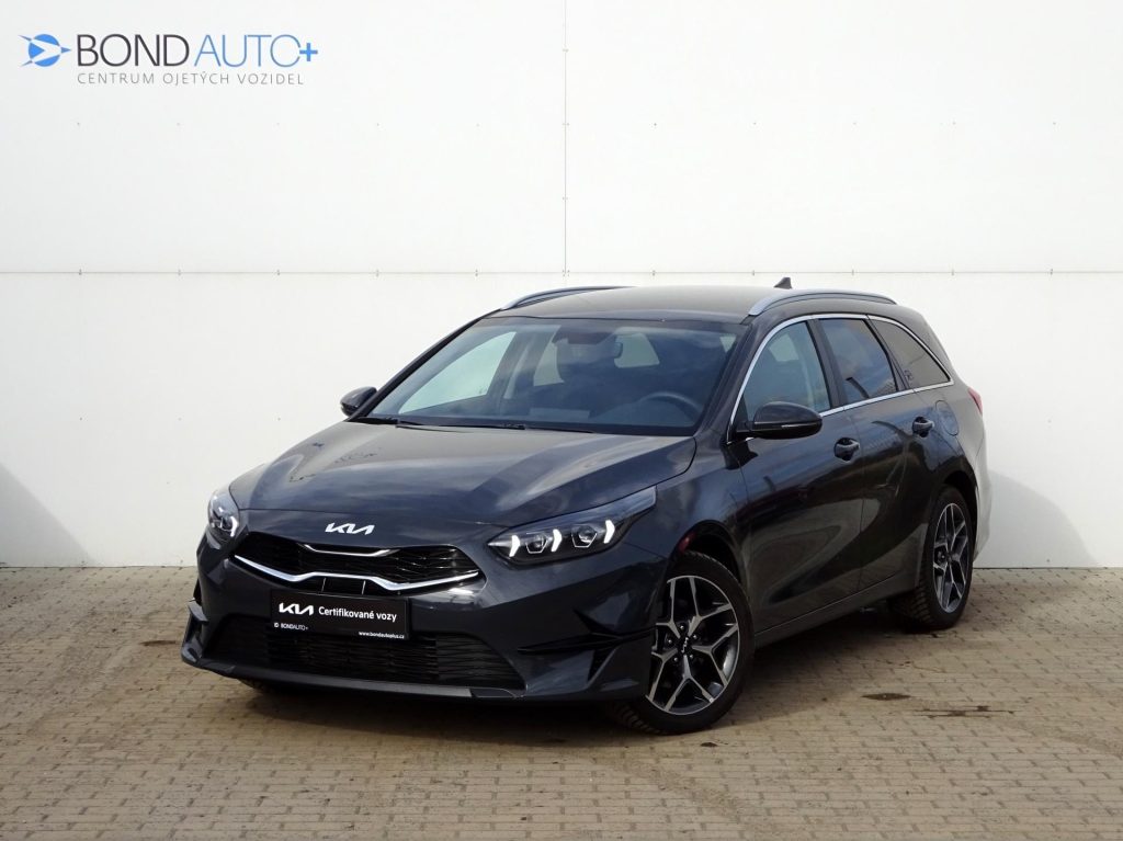 KIA Ceed  1.5 T-GDi 7DCT TOP Smartkey