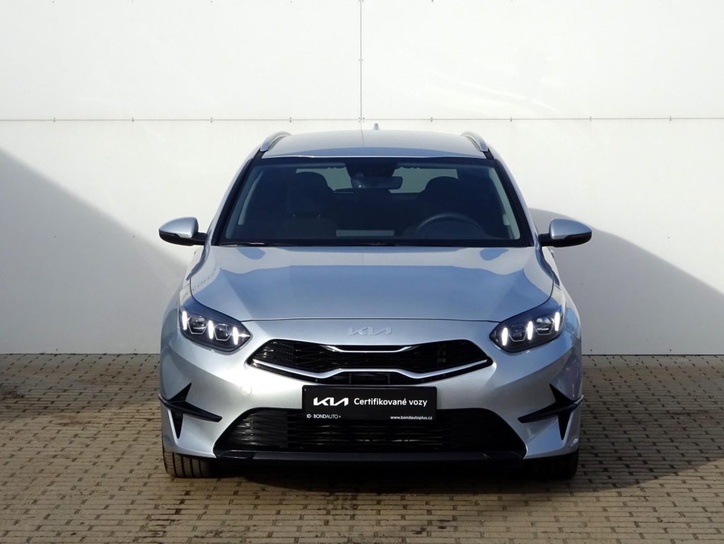 KIA Ceed  1.5 T-GDi 7DCT TOP Smartkey