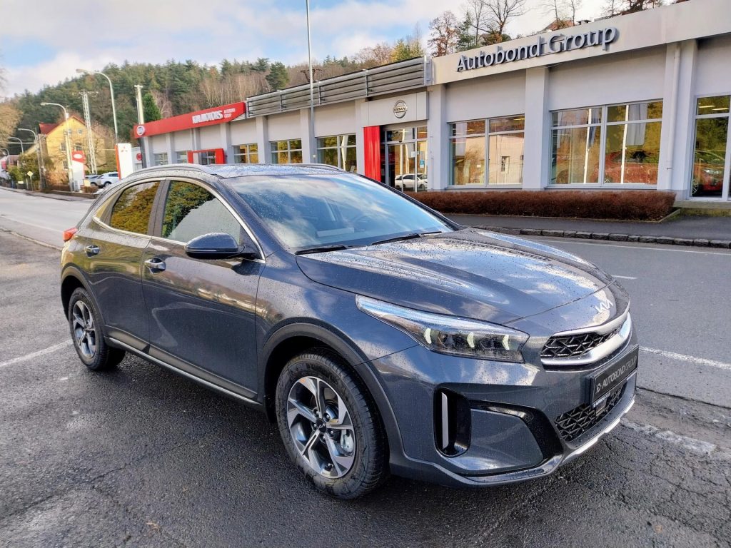 KIA XCeed  EXCLUSIVE 1.5 T-GDI 6MT+WINTER