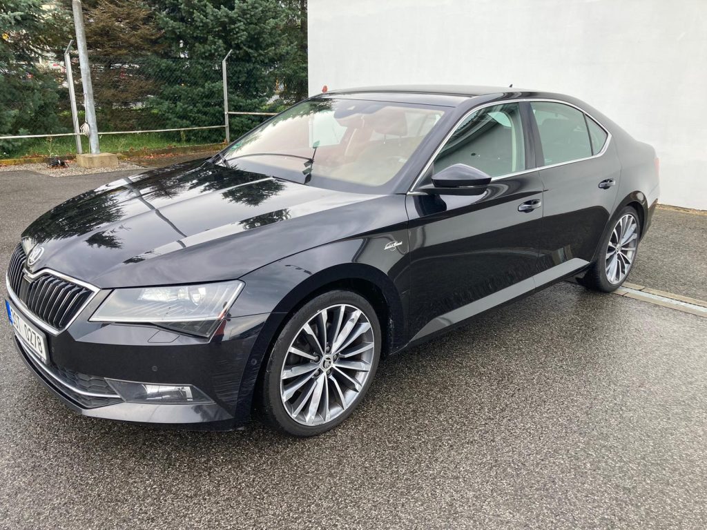 Škoda Superb Laurin a Klement