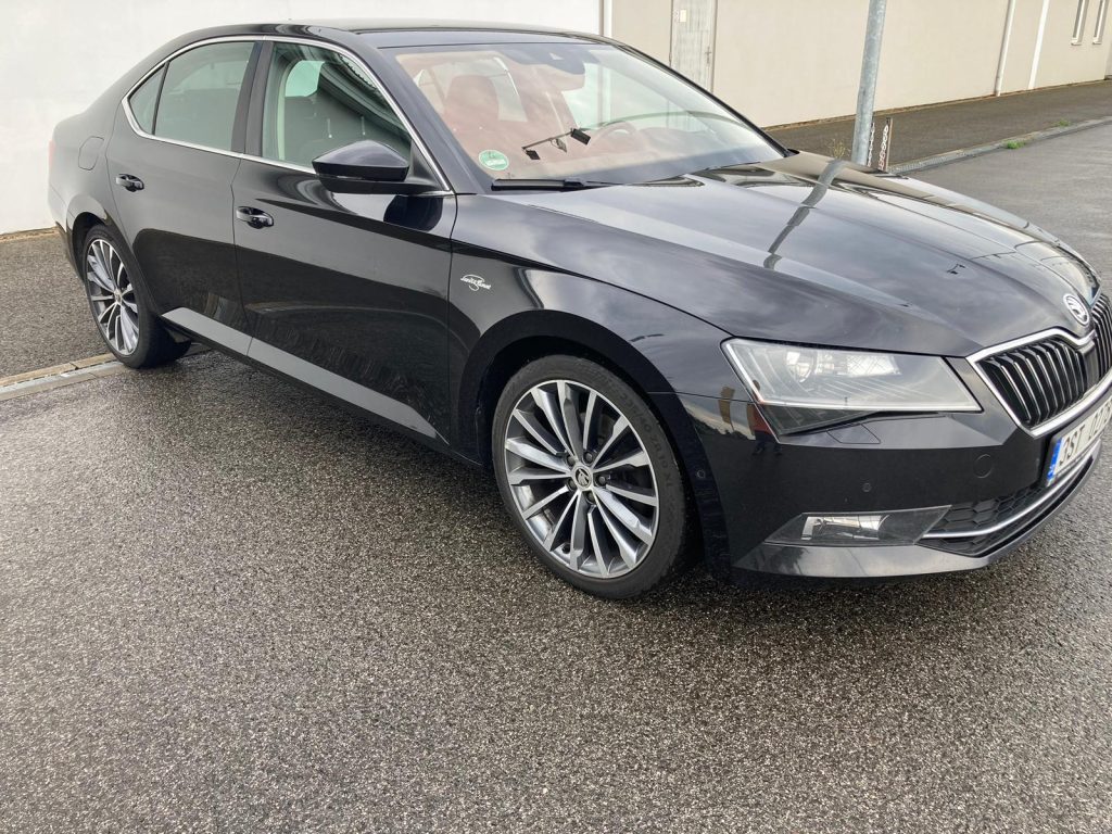 Škoda Superb Laurin a Klement