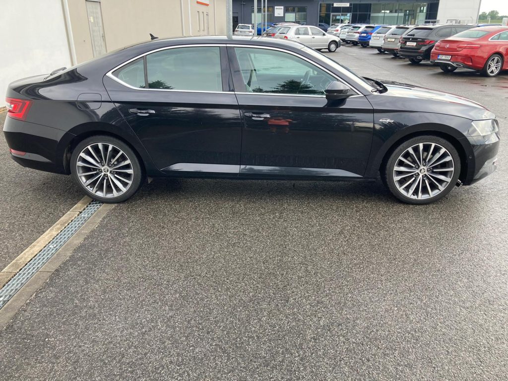 Škoda Superb Laurin a Klement