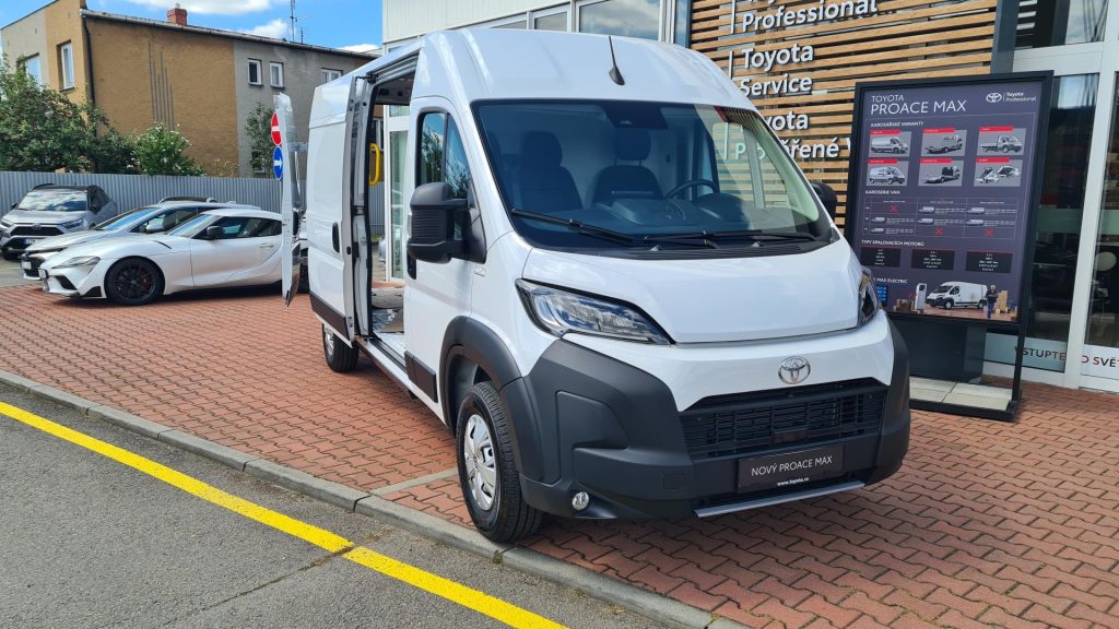 Toyota ProAce  Max 2.2 Diesel 140 8AT L3H2 Active Multimedida