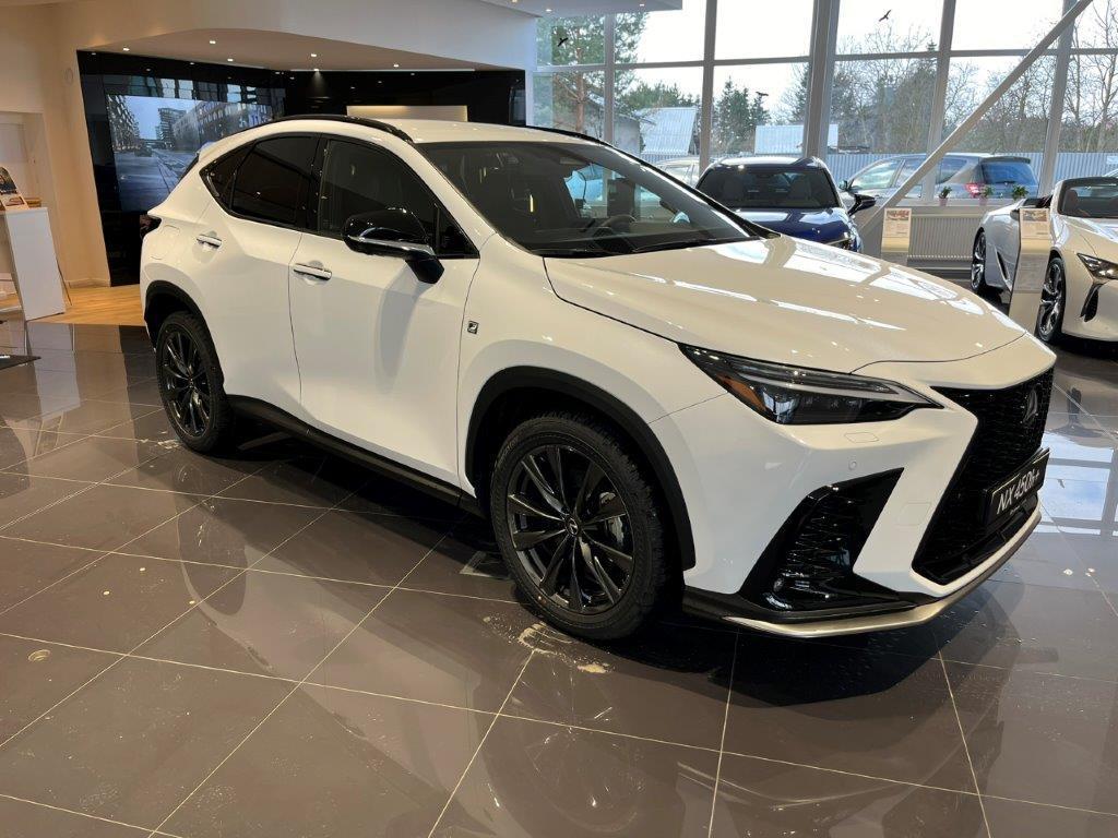 Lexus NX 450h+  2,5L