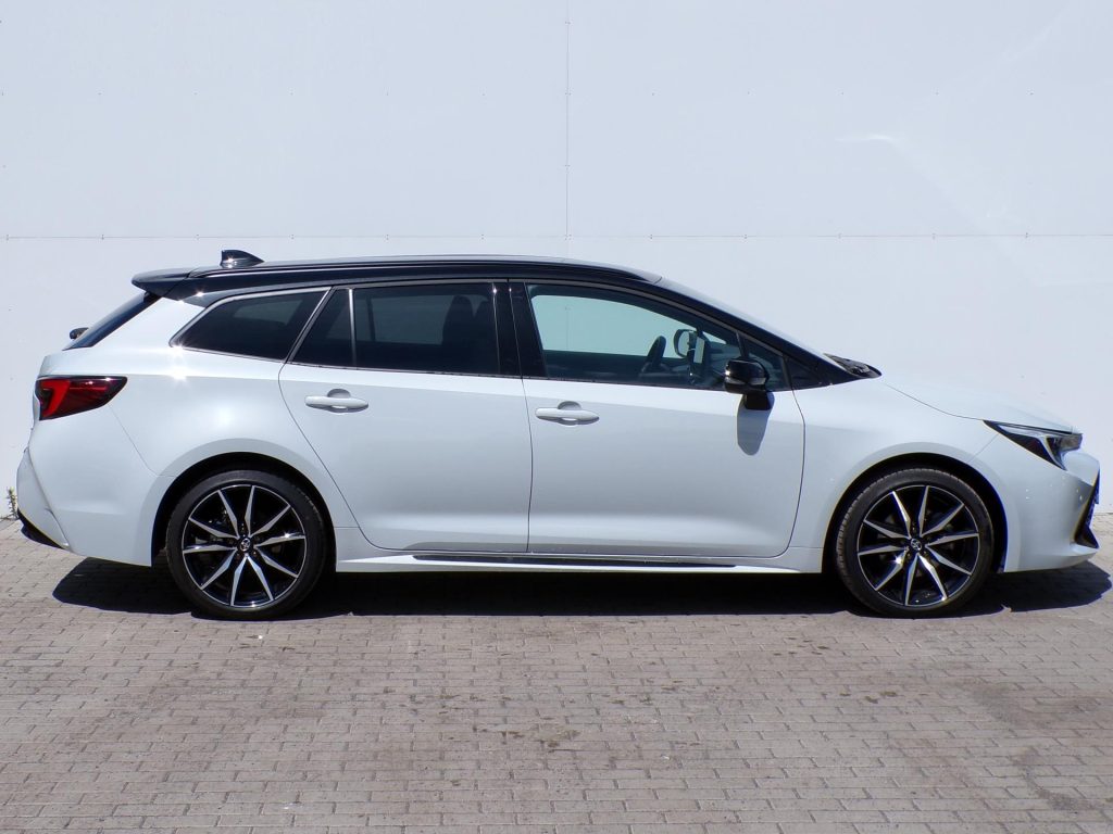 Toyota Corolla  2.0 HSD e-CVT GR-Sport Dynamic