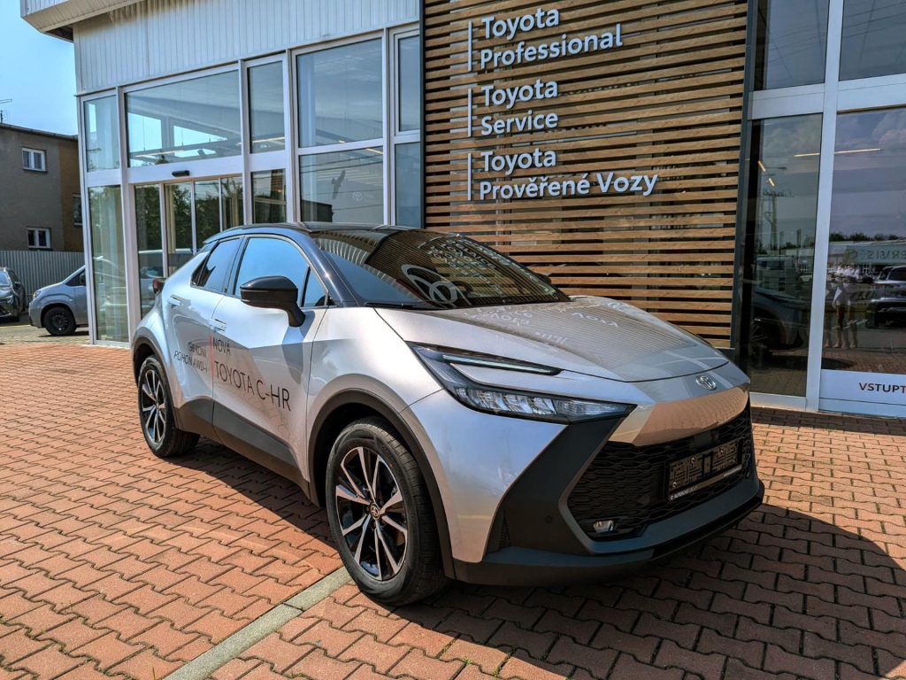 Toyota C-HR  1.8 Hybrid 4x2 Style