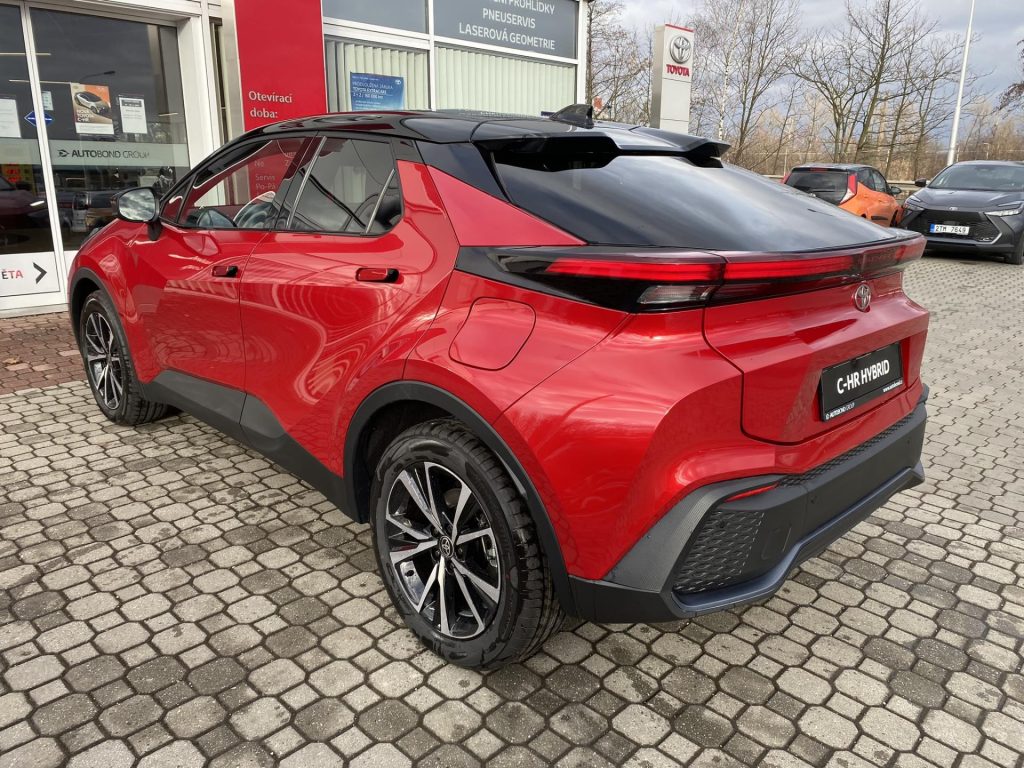 Toyota C-HR  1.8 Hybrid Style bi-tone