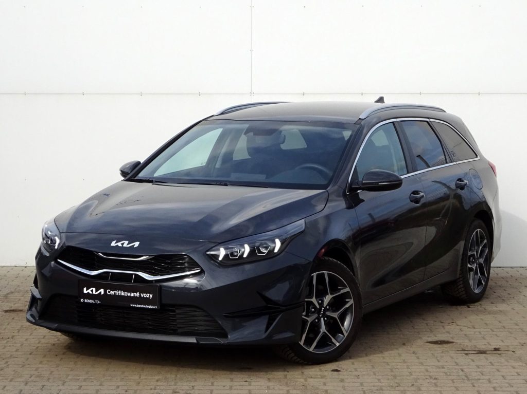 KIA Ceed  1.5 T-GDi 7DCT TOP Smartkey